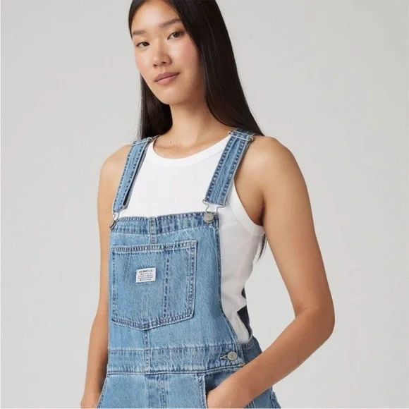 NWT Levi’s Vintage Denim Women’s Overalls - Picture 2 of 15